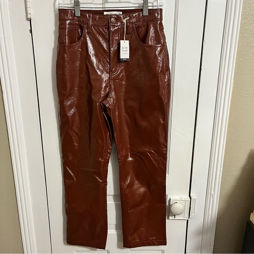 Abercrombie & Fitch 90s Straight Vegan Leather Pants Brown 27 Extra Short 4 XS